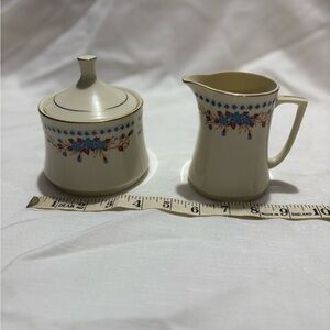 Vintage Floral Cream and Sugar Set